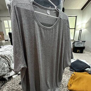 WOMENS OLD NAVY ULTRALITE CURVED HEM RIBBED T SHIRT, 3X